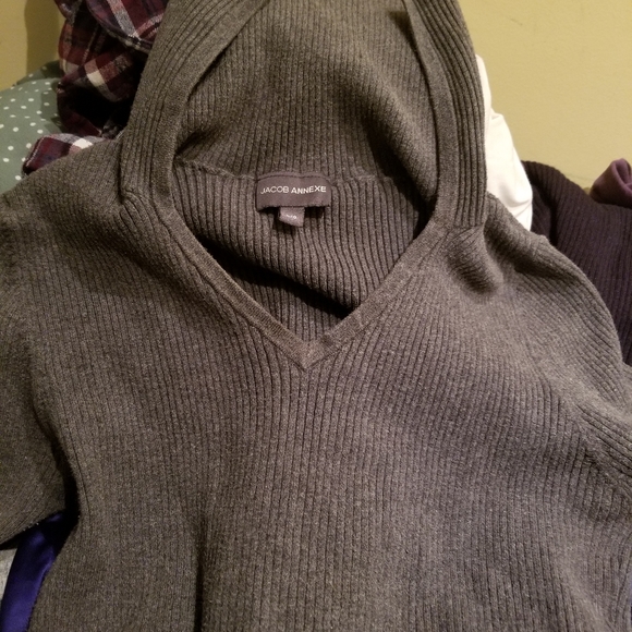 Cotton knit sweater - Picture 3 of 3